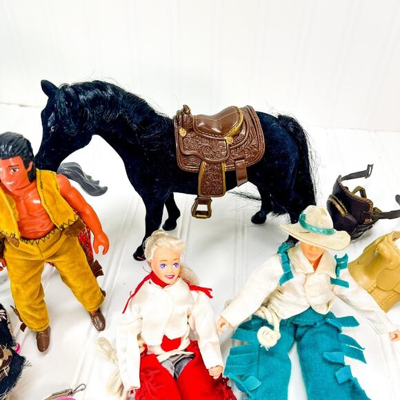 Rare Retired Breyer #7002 Horse and Rider Set Ponies Saddle Male and Female Doll - Picture 9 of 11